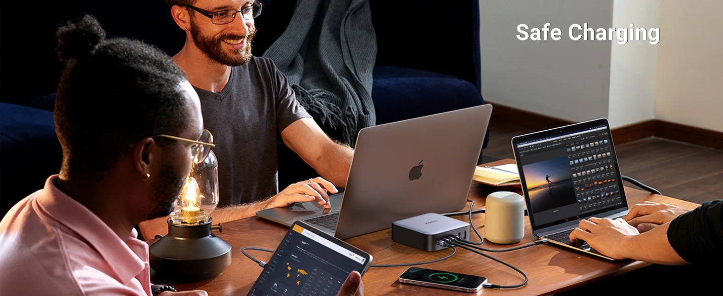 UGREEN Nexode 40905 200W USB C GaN Charger-6 Ports Desktop Charger